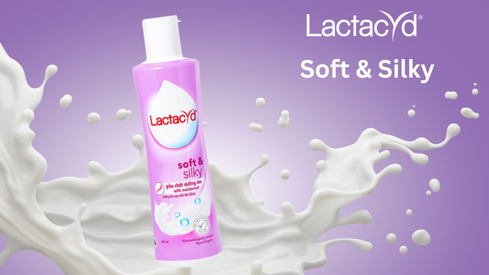 Lactacyd Soft & Silky giúp dưỡng ẩm da vùng nhạy cảm, cho cảm giác mềm mại và mịn màng